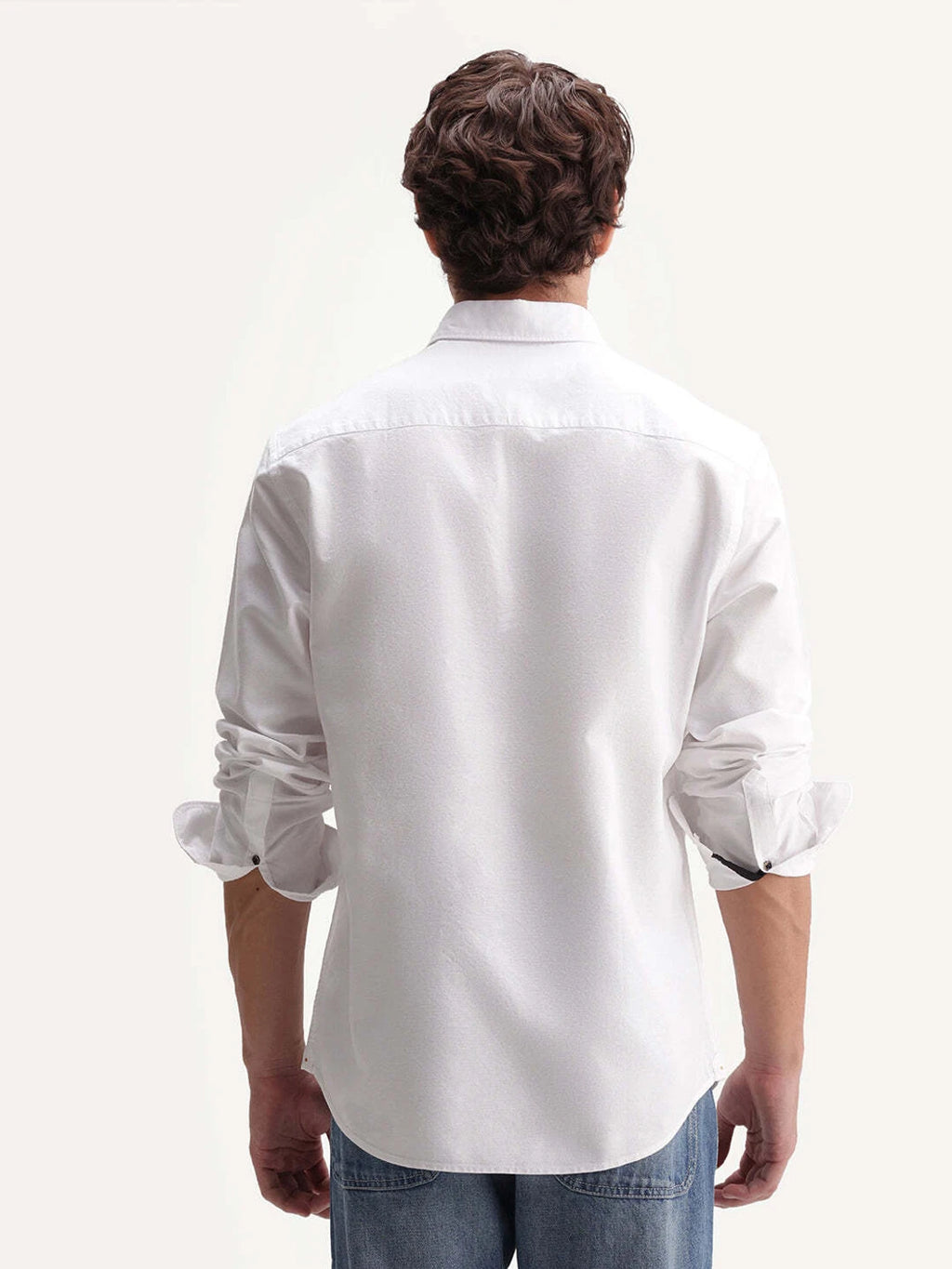 The Crisp Essential White Shirt